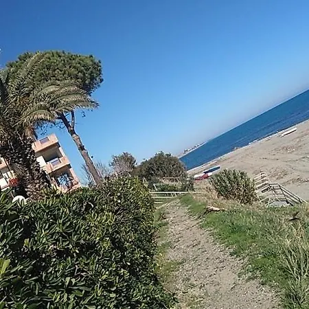 度假居 Sloneczna Calabria Ali