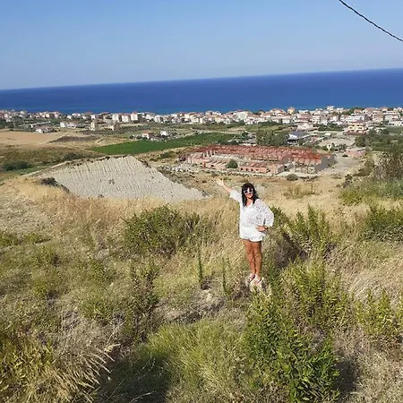 Sloneczna Calabria Ali 克罗托内